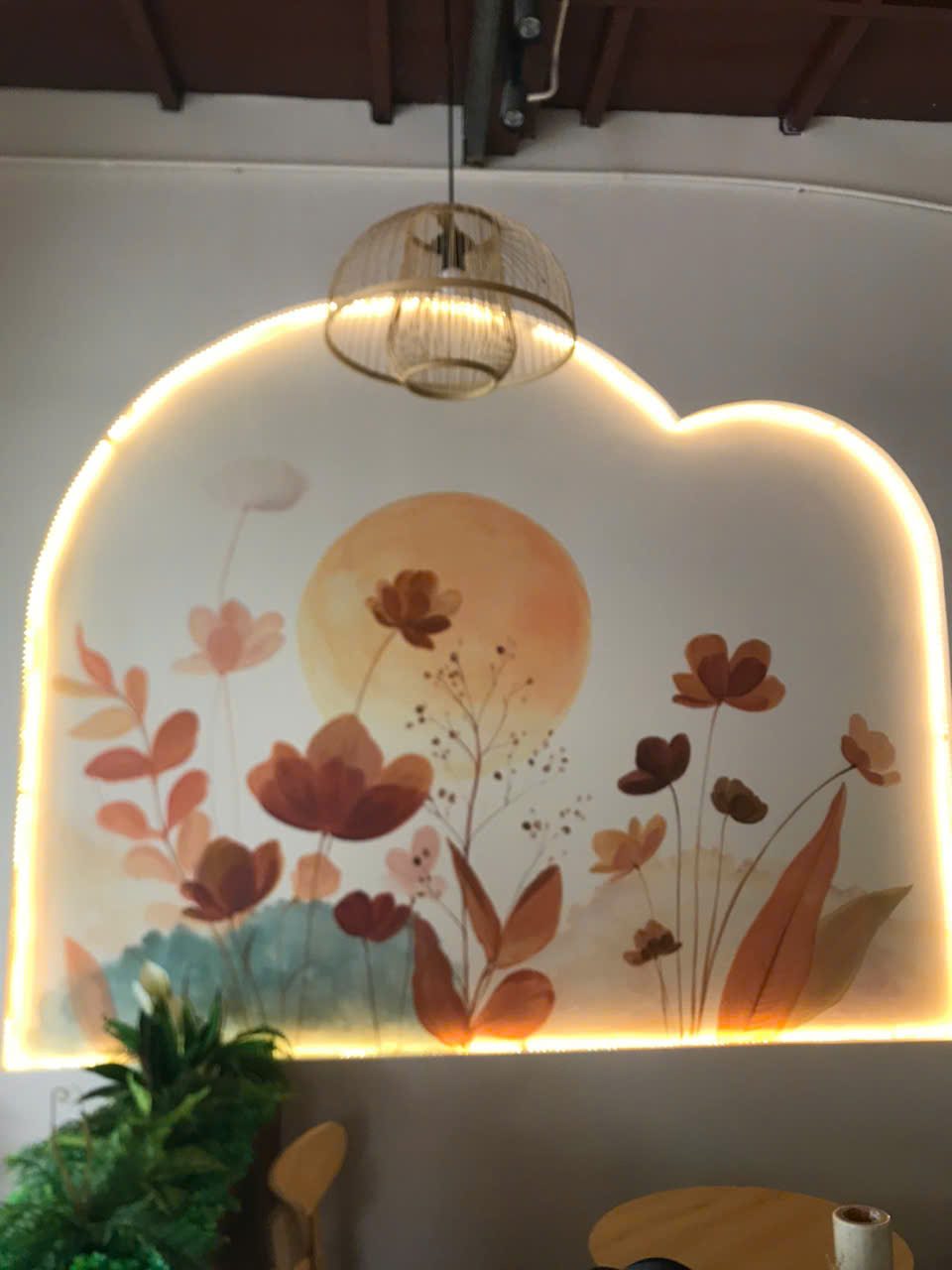 Cà phê — tường tranh hoa, hoàn thiện